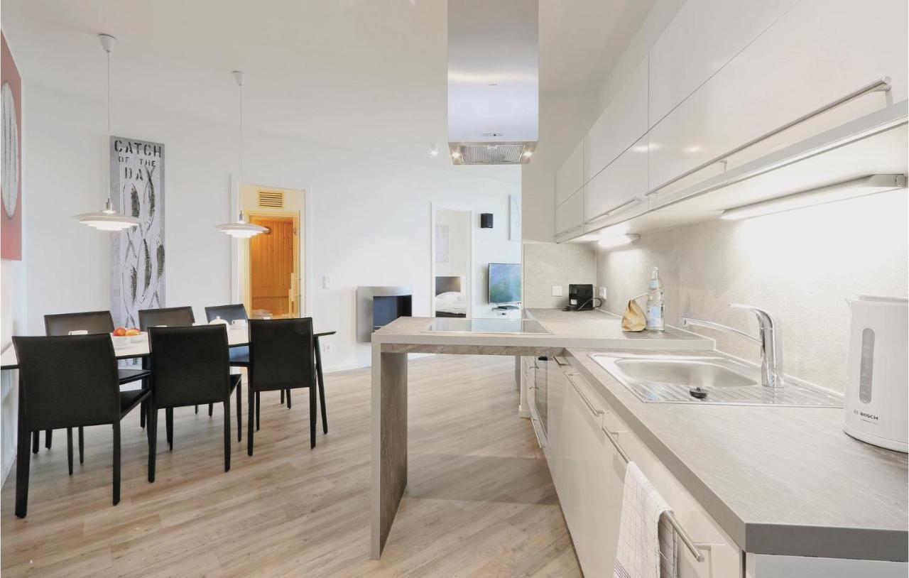 Nice Apartment In Luebeck Travemuende With Kitchen Екстер'єр фото